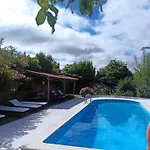 Porto Monte Oda ve Kahvaltı Maceira (Lisbon)