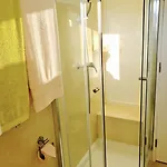 Porto Monte Oda ve Kahvaltı 3*