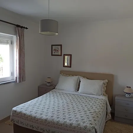 Porto Monte Maceira (Lisbon)