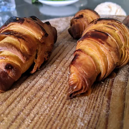 Bed & Breakfast Porto Monte 3*