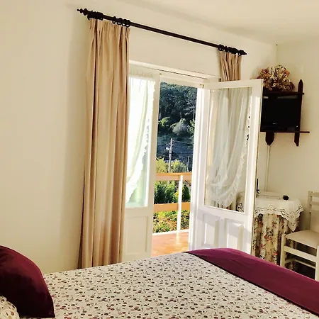 Porto Monte Bed & Breakfast