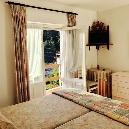 Bed & Breakfast Porto Monte 3*