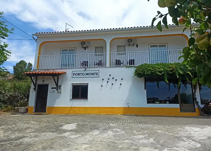 Porto Monte Maceira (Lisbon)